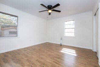 2408 Callie Rd in Gautier, MS - Building Photo - Building Photo