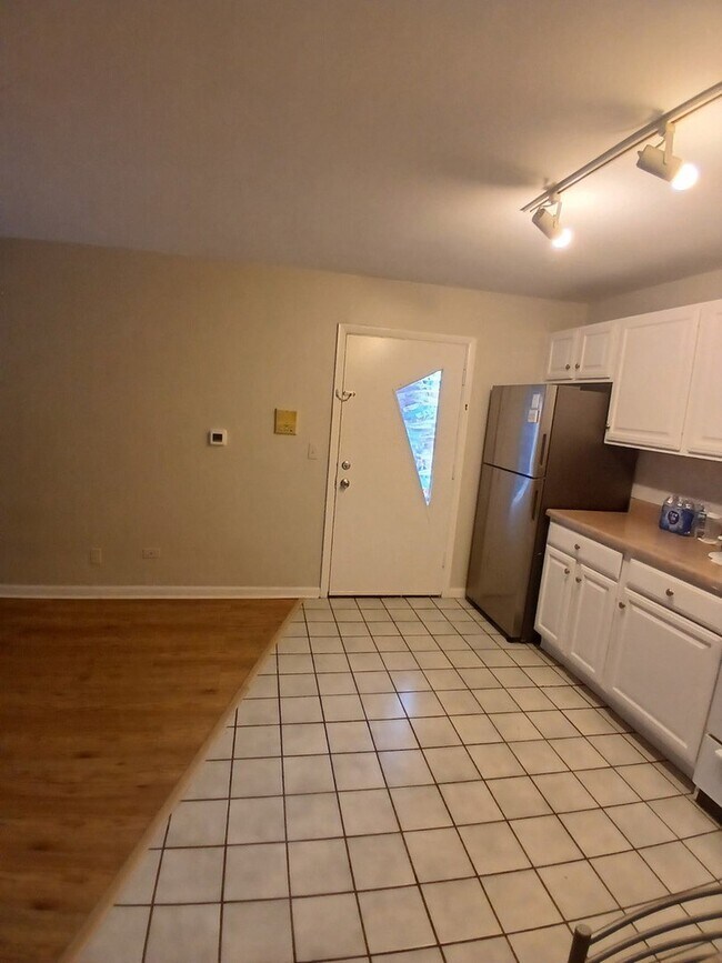 6341 W Belmont Ave in Chicago, IL - Building Photo - Building Photo