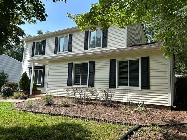 2424 Tusket Ct