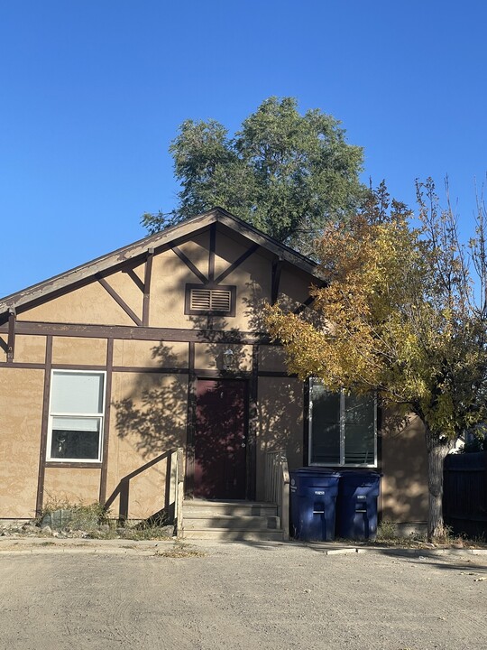 276 Adams St, Unit B in Twin Falls, ID - Foto de edificio