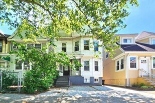 45 Gautier Ave in Jersey City, NJ - Building Photo