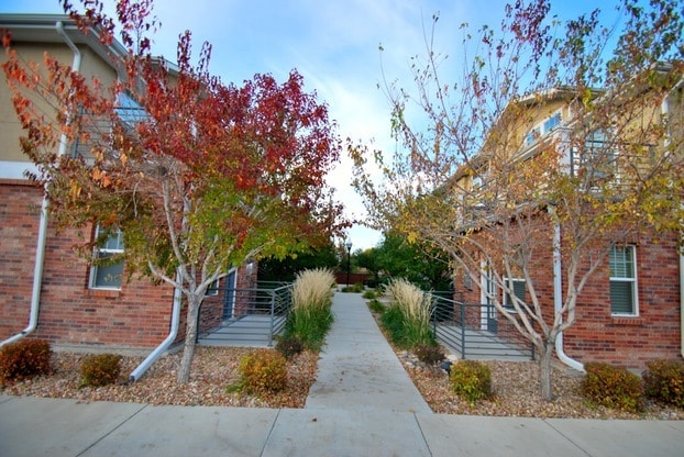 319 Quebec St, Unit 2 in Denver, CO - Building Photo - Building Photo