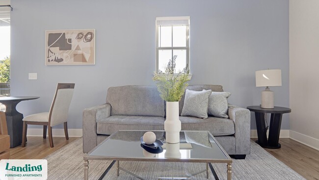 1000 Forestview Dr in Oakwood, GA - Building Photo - Building Photo