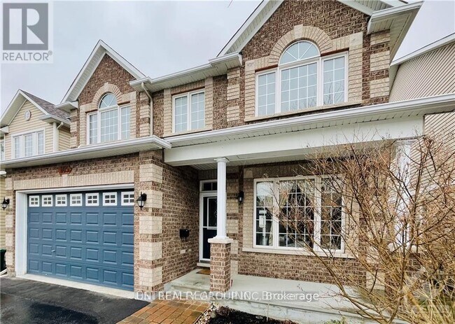 105 Cheyenne Way in Ottawa, ON - Building Photo - Building Photo