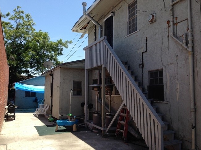 1616 S Bonnie Brae St in Los Angeles, CA - Building Photo - Building Photo