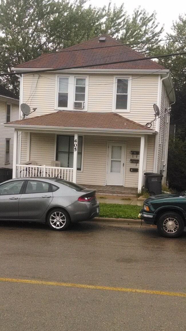 405 S Page St in Stoughton, WI - Building Photo - Building Photo