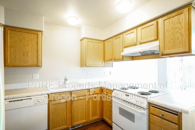 property at 1434 NE Birkshire Ct