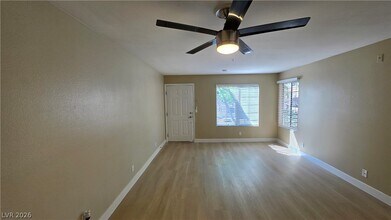 7701 Tackle Dr in Las Vegas, NV - Building Photo - Building Photo
