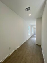 14703 Dasing Wheel in San Antonio, TX - Building Photo - Building Photo