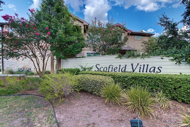 1310 W Parmer Ln