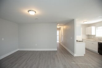 614 Gordon St in North Little Rock, AR - Building Photo - Building Photo