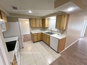 1240 Waterside Ln in Venice, FL - Building Photo - Building Photo