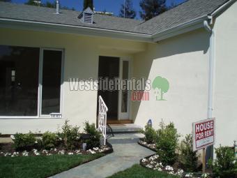 property at 1441 Roxbury Dr