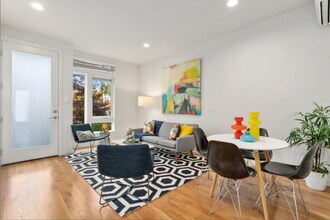 8366 12th Ave NW in Seattle, WA - Building Photo - Building Photo