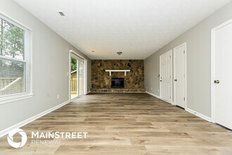 3042 Medina Dr in Jonesboro, GA - Building Photo - Building Photo