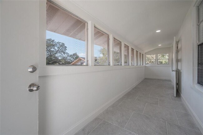 916 E Emma St in Tampa, FL - Building Photo - Building Photo