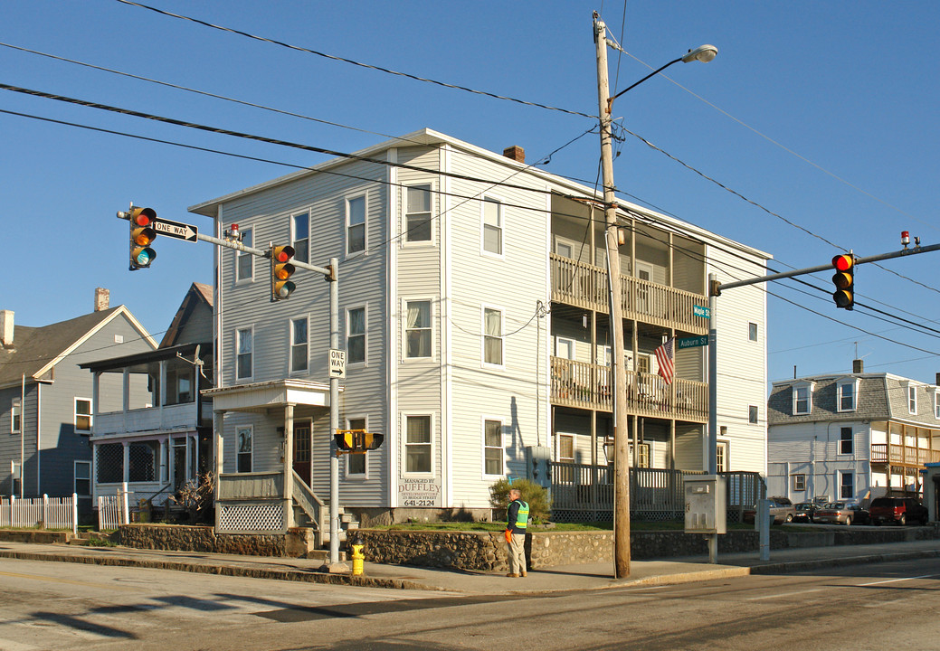 388 Auburn St in Manchester, NH - Building Photo