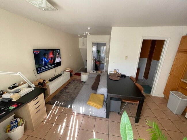 60 Wilson Ave in Newark, NJ - Building Photo - Building Photo