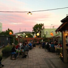 692 62nd St in Oakland, CA - Foto de edificio - Building Photo