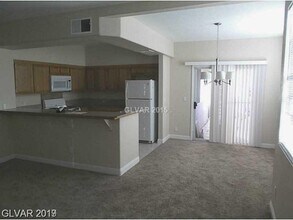 7709 Himalayas Ave in Las Vegas, NV - Building Photo - Building Photo