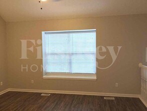 1707 Brent Ln in Greenwood, MO - Building Photo - Building Photo