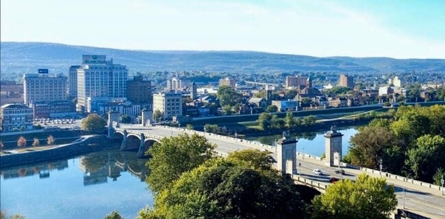 11 W Market St, Unit 802 in Wilkes-Barre, PA - Building Photo - Building Photo