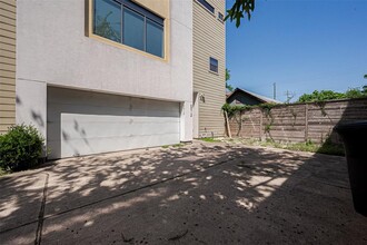 5012 Cornish St in Houston, TX - Building Photo - Building Photo