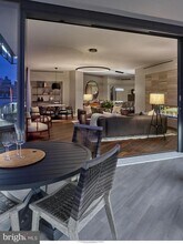 2100 Hamilton St in Philadelphia, PA - Building Photo - Building Photo