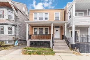 24 Wheeler St in Montclair, NJ - Building Photo