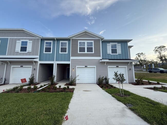 property at 14428 NW 164th Rd