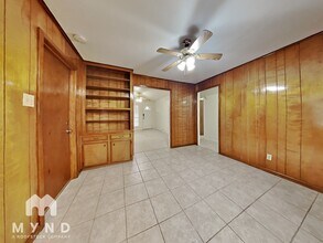 1502 Maple St in Liberty, TX - Building Photo - Building Photo