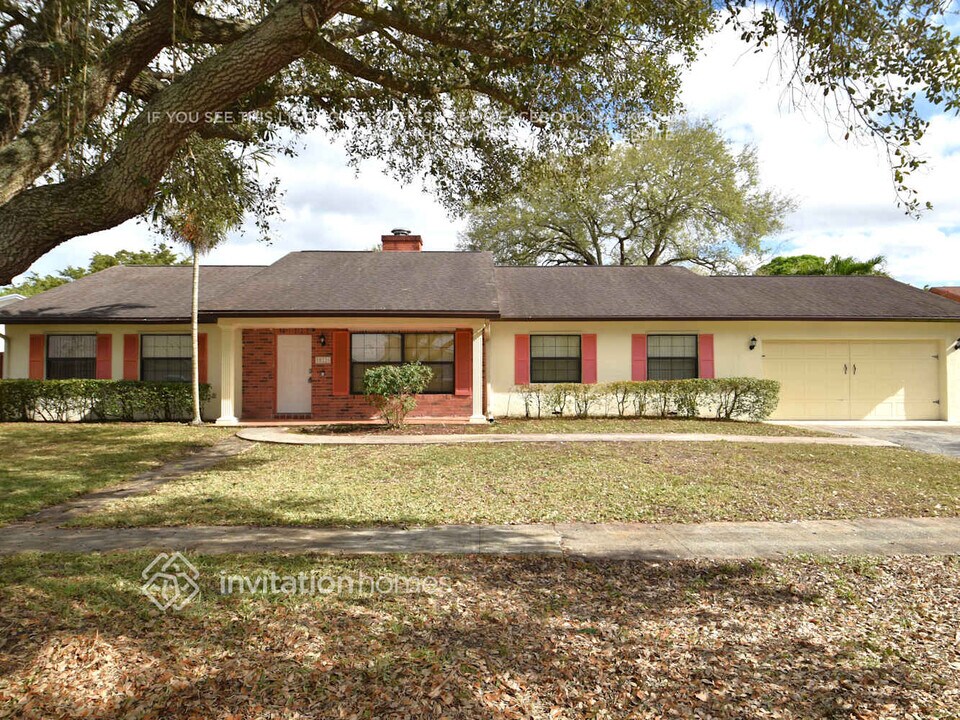 10226 SW 49th Pl in Cooper City, FL - Building Photo