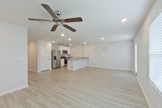 328 Monarch Ln in Pensacola, FL - Building Photo - Building Photo