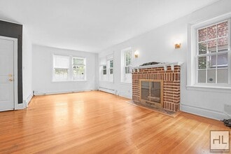 DARTMOUTH STREET in Queens, NY - Building Photo - Building Photo