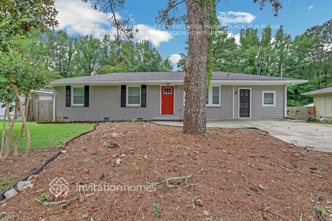 property at 1833 Rollingwood Dr SE
