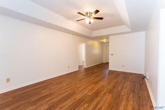 236 Shadowbrook Ln NE in Huntsville, AL - Building Photo - Building Photo
