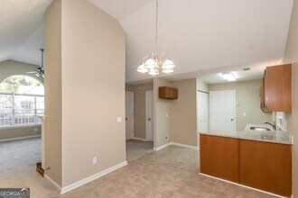 1136 Oakwood Manor Ct in Decatur, GA - Building Photo - Building Photo