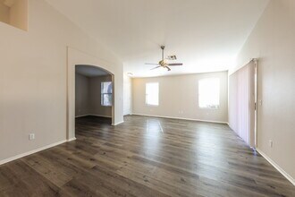 16214 N 162nd Dr in Surprise, AZ - Building Photo - Building Photo