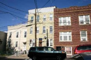 1112-1114 7th St in North Bergen, NJ - Building Photo - Building Photo