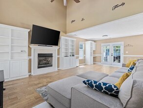 125 Edwards Ln in Longs, SC - Foto de edificio - Building Photo