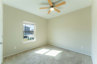 20241 Portbec Dr in New Caney, TX - Building Photo - Building Photo