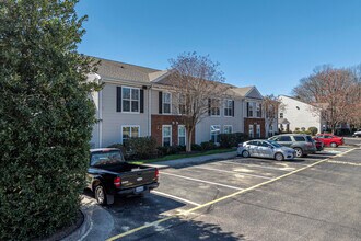 Omni Park Place Senior Apartments in Ashland, VA - Foto de edificio - Primary Photo