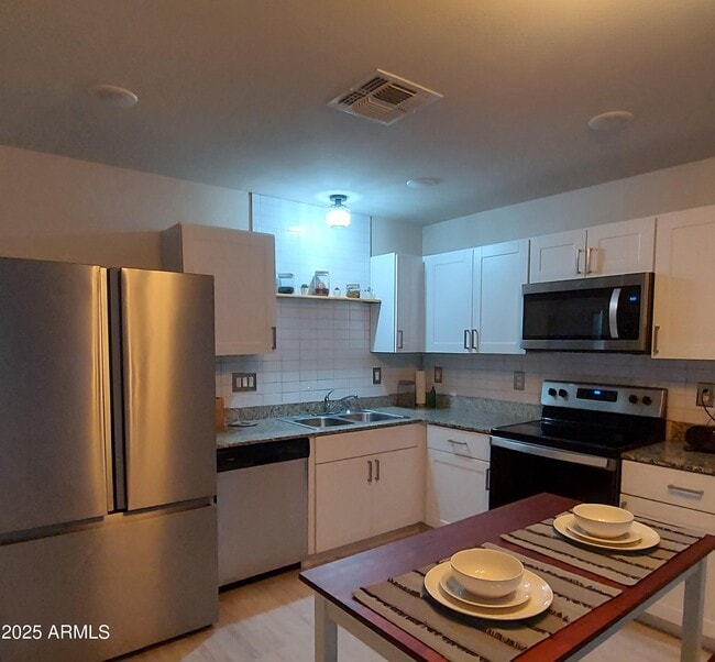 10128 W Century Dr in Arizona City, AZ - Building Photo - Building Photo