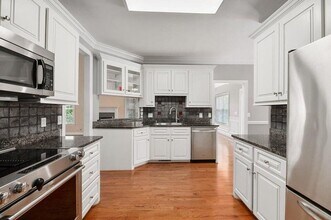 8604 Fox Hollow Rd in North Charleston, SC - Building Photo - Building Photo