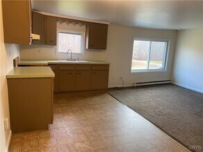 660 County Rte 1 in Oswego, NY - Building Photo - Building Photo