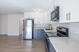 1821 5th St. in Long Beach, CA - Foto de edificio - Interior Photo