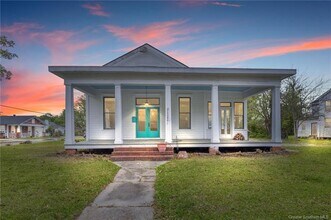 1101 Kirkman St in Lake Charles, LA - Building Photo - Building Photo