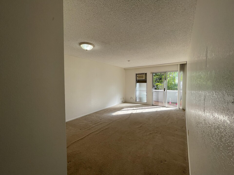 98-833-833 Noelani St in Pearl City, HI - Building Photo