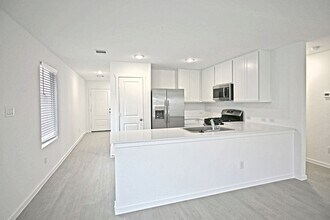 3805 Swift Fox Rd in New Braunfels, TX - Building Photo - Building Photo