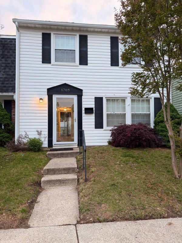property at 1703 Greentree Ct